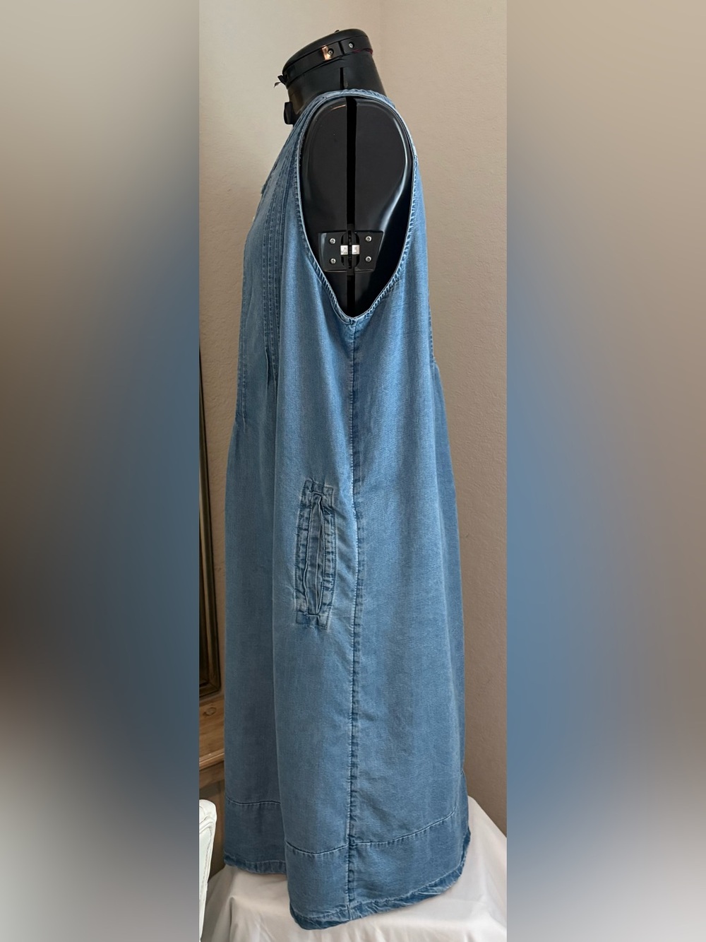 COLDWATER CREEK TENCEL DRESS Women’s Denim Sleeveless Size Medium. - Picture 5 of 7